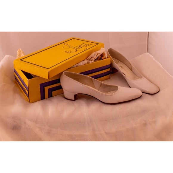 NMIB! 1950s De Liso Debs Heels Size 7.5 AAAA ~ Vintage Bridal Pumps/Wedding shoe - Picture 2 of 8